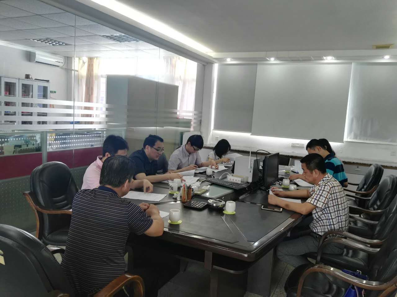 汕頭市科技局領(lǐng)導(dǎo)蒞臨我司參觀指導(dǎo)工作